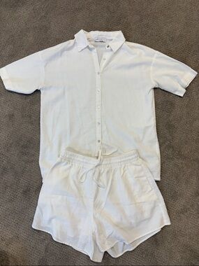 Petal + Pup White Linen Set
